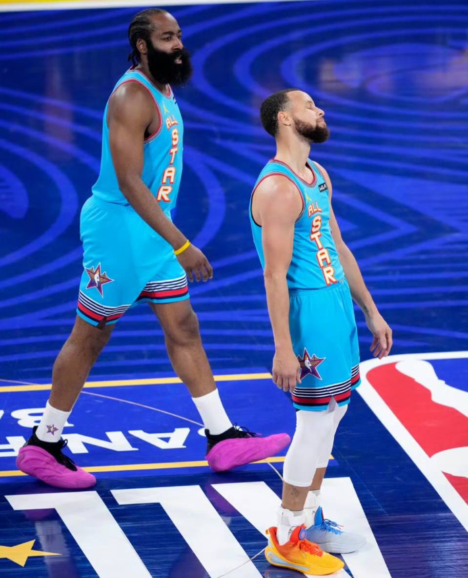 哈登迎来三赛季出色发挥，加拿大队观众热烈欢呼！